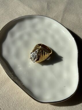 Vintage 18K TGE Gold Statement Ring Size 6 Large Solitaire